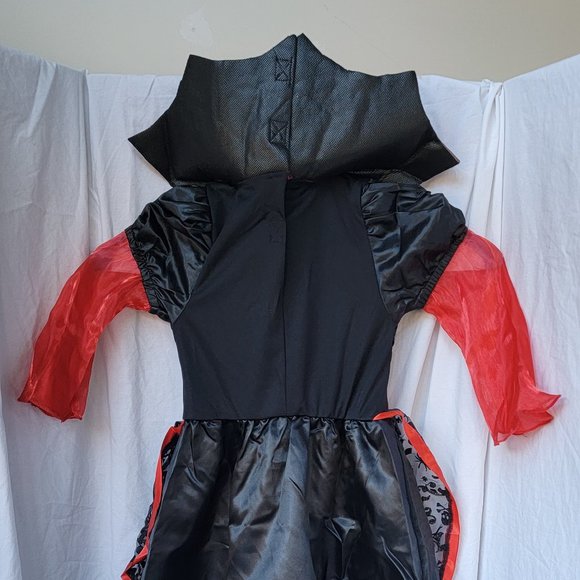 NWT Child's Vampire Dress Size 4-6 - Picture 6 of 6
